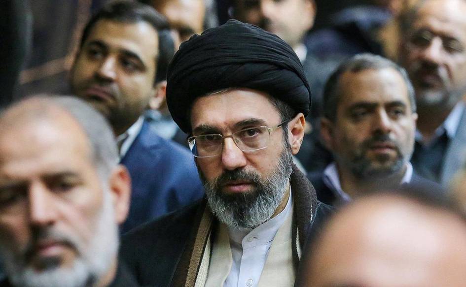 АҚШ ва Эрон сулҳга эришишида Можтаба Хоманаий муҳим рол ўйнаган — Axios